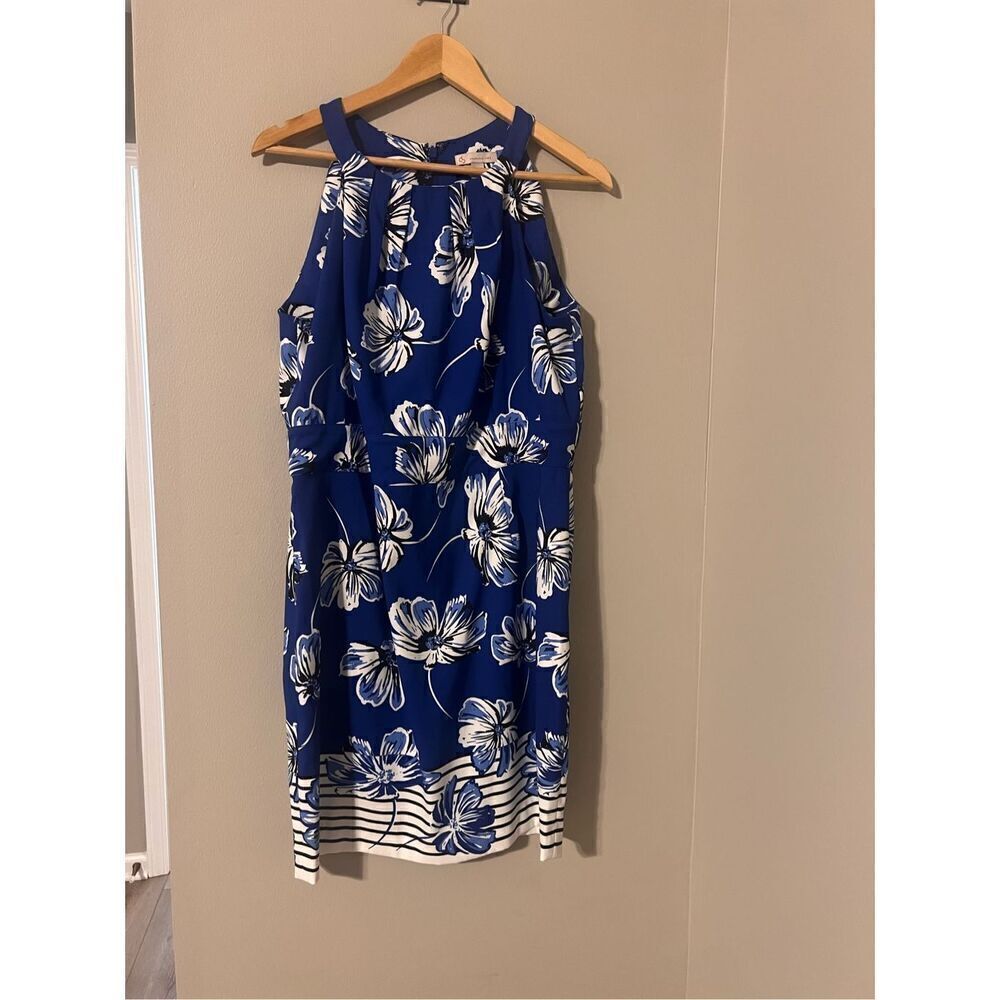 Dress Barn Size 16 Sleeveless Sheath Dress Blue Floral Party Cocktail Resortwear - Picture 2 of 13